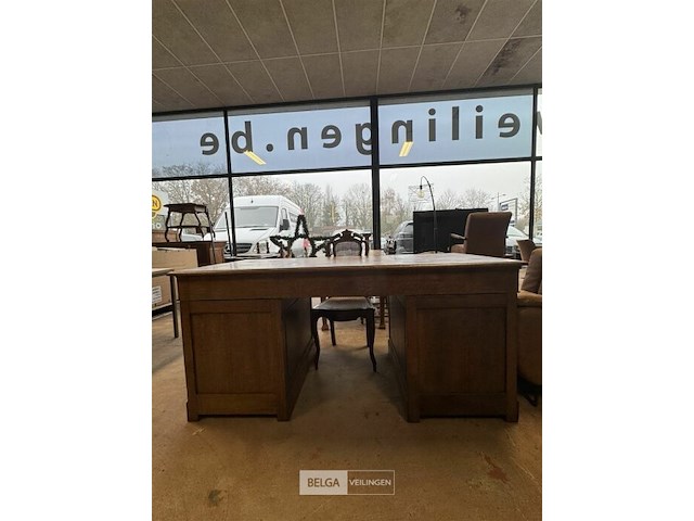 Stijlbureel met rieten stoel - afbeelding 2 van  5