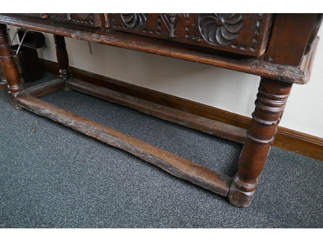 Stijlvolle antieken spaanse baroktafel - afbeelding 3 van  4