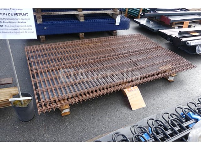Stijve hekpanelen + palen (ral8024) - afbeelding 3 van  5