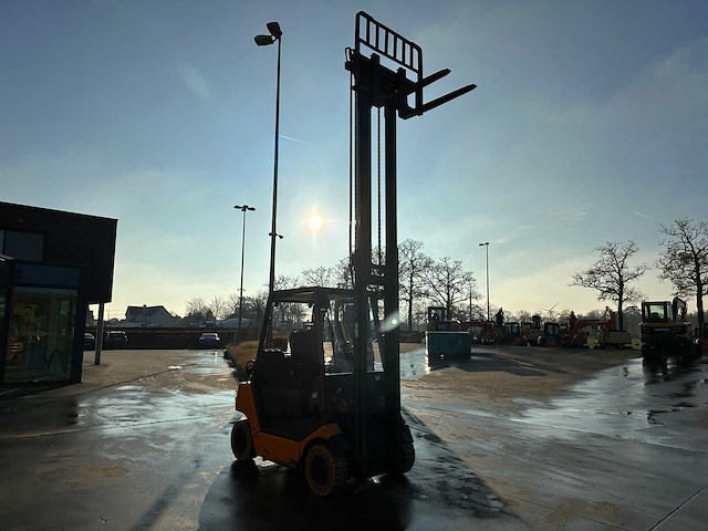 Still - 2000 - r70-25t - vorkheftruck - afbeelding 27 van  34