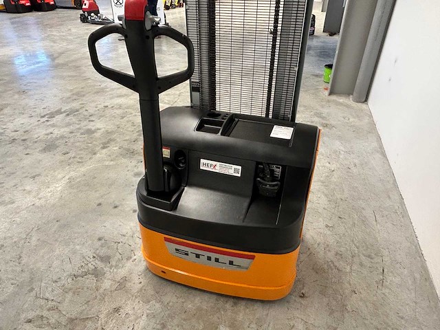 Still - 2007 - egv 14 - stapelaar - afbeelding 2 van  5