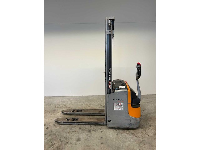 Still - 2013 - exv12li - stapelaar - afbeelding 2 van  7