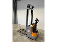 Still - 2013 - exv12li - stapelaar - afbeelding 3 van  7