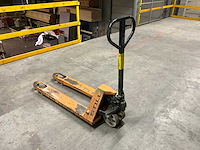 Still 2t hand hydraulische palletwagen op zolderverdieping - afbeelding 3 van  4