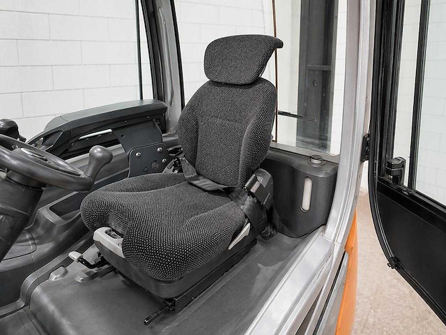 Still rx20-16 elektrische heftruck – 1600 kg – triplex mast – 6.05 m hefhoogte inclusief lader - afbeelding 6 van  7