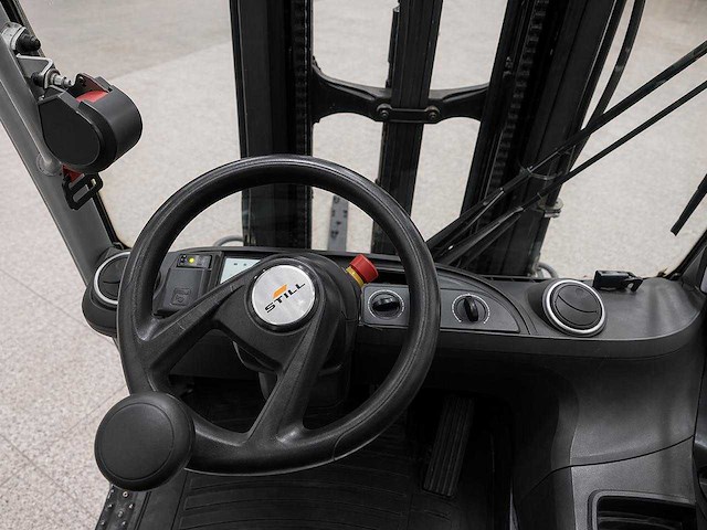 Still rx20-16 elektrische heftruck – 1600 kg – triplex mast – 6.05 m hefhoogte inclusief lader - afbeelding 7 van  7