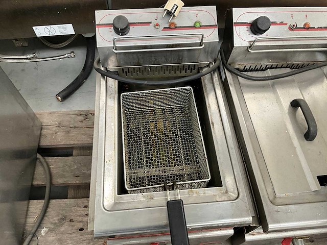 Stiller friteuse rvs (2x) - afbeelding 3 van  5