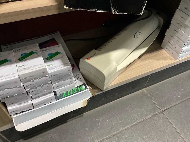 Stock kaaswinkel (raspen, fondue, stolpen,…) - ongebruikt - afbeelding 5 van  13