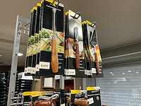 Stock kaaswinkel (raspen, fondue, stolpen,…) - ongebruikt - afbeelding 8 van  13