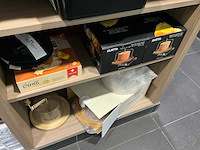 Stock kaaswinkel (raspen, fondue, stolpen,…) - ongebruikt - afbeelding 1 van  13