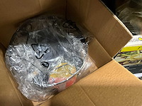 Stock kaaswinkel (raspen, fondue, stolpen,…) - ongebruikt - afbeelding 12 van  13