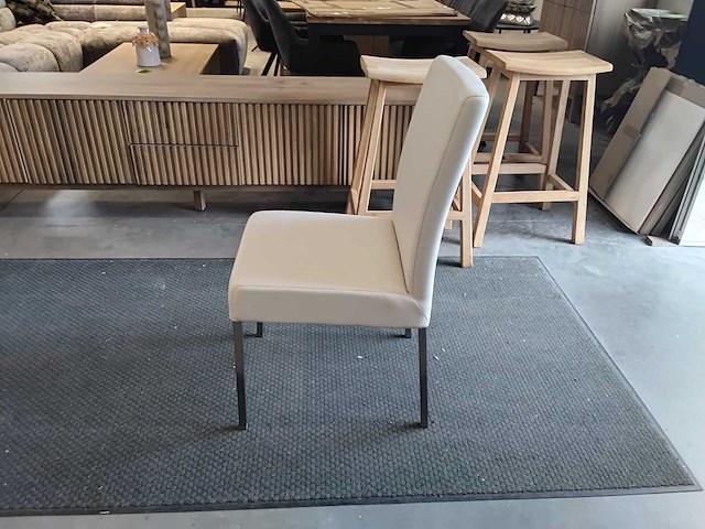 Stoel wit - afbeelding 3 van  4