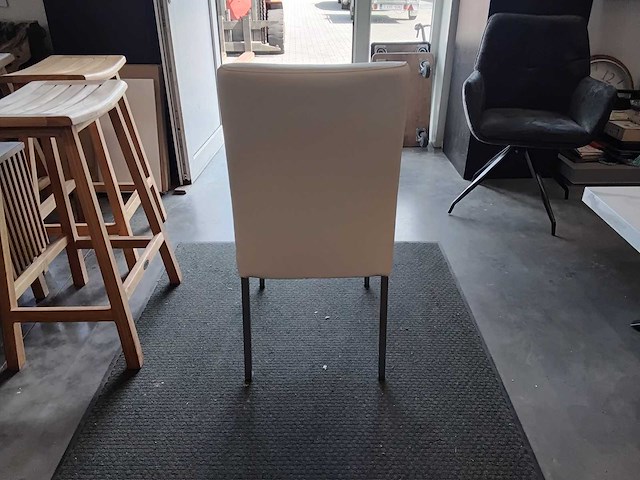 Stoel wit - afbeelding 4 van  4