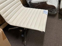 Stoel - afbeelding 3 van  4