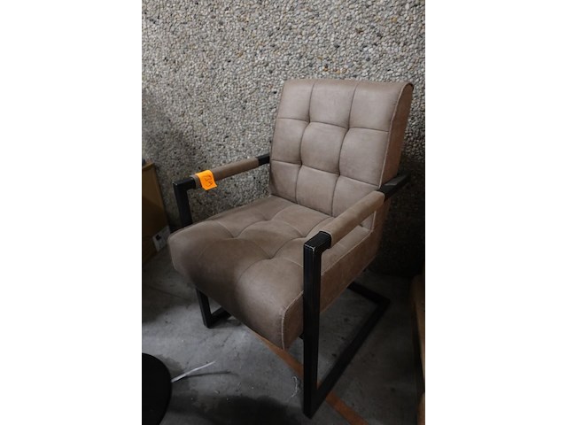 Stoel - afbeelding 3 van  3