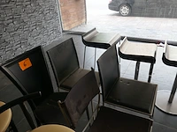 Stoelen en barkrukken - afbeelding 4 van  4