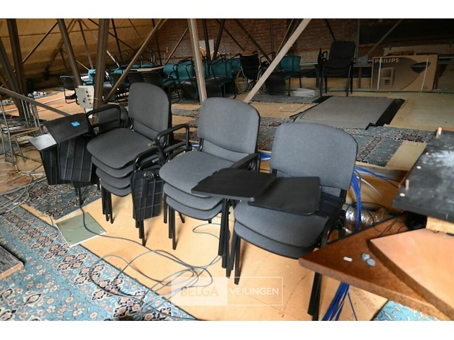 Stoelen met schrijfplank (11x) - afbeelding 3 van  3