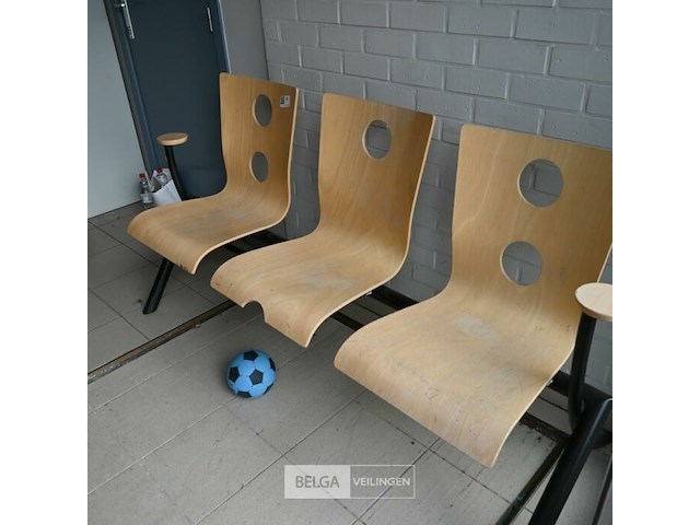 Stoelen voor wachtzaal - afbeelding 2 van  2
