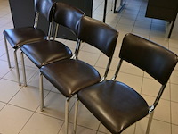 Stoelen voor wachtzaal - afbeelding 1 van  2