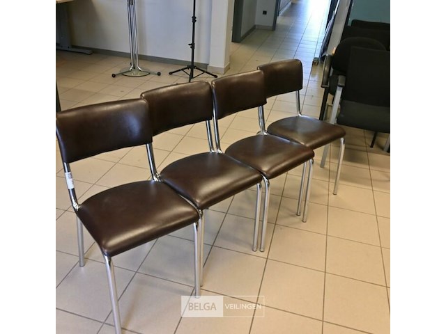 Stoelen voor wachtzaal - afbeelding 2 van  2