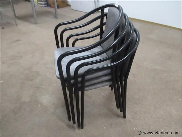 Stoelen - afbeelding 2 van  3