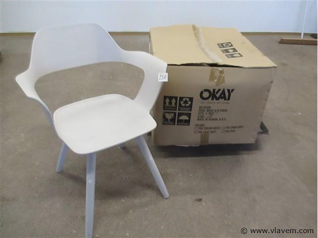 Stoelen - afbeelding 1 van  3