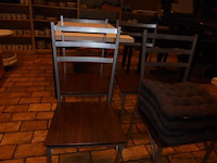 Stoelen - afbeelding 2 van  2