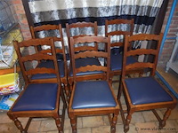 Stoelen - afbeelding 1 van  1