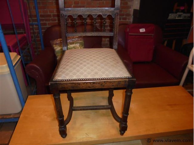 Stoelen - afbeelding 2 van  2