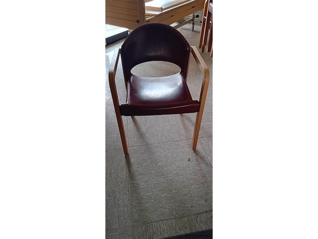 Stoelen - afbeelding 1 van  2