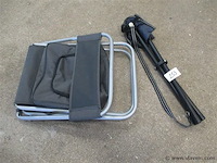 Stoelen - afbeelding 2 van  2