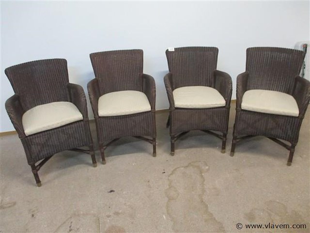 Stoelen - afbeelding 1 van  3