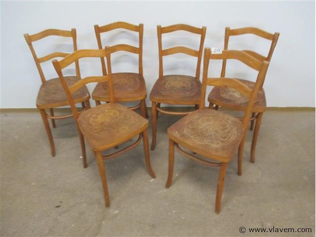 Stoelen - afbeelding 1 van  4