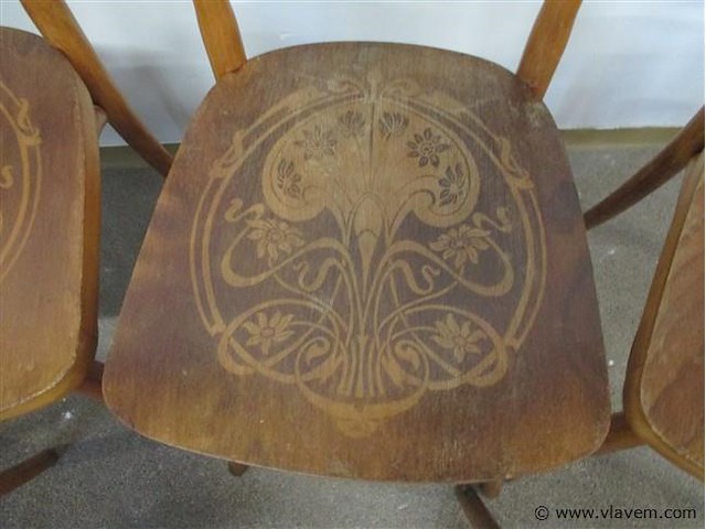 Stoelen - afbeelding 2 van  4