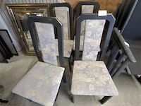 Stoelen - afbeelding 1 van  1