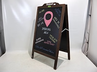 Stoepbord honest bio