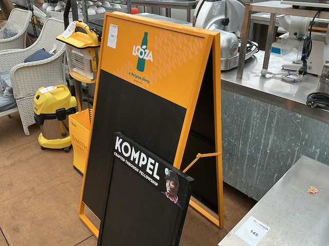 Stoepbord krijtbord (2x) - afbeelding 1 van  3
