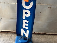 Stoepbord "open" - afbeelding 1 van  2