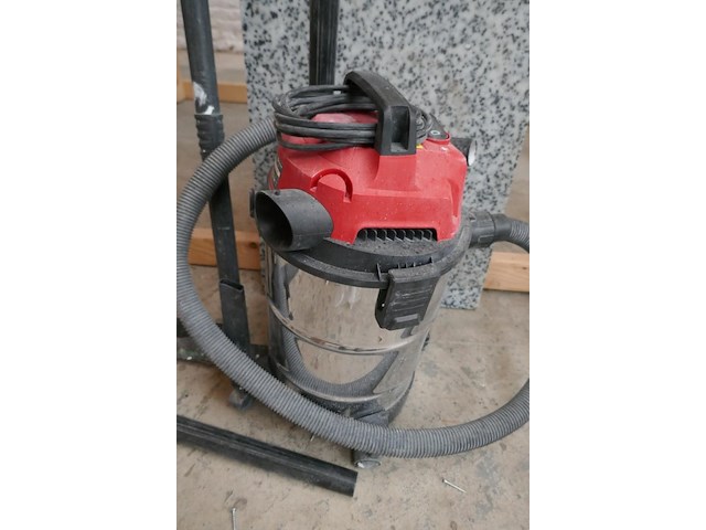 Stof en-waterzuiger einhell + hogedrukreiniger karcher - afbeelding 2 van  6