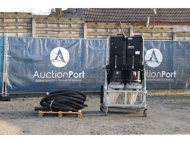 Stofafzuiger htc 10iad elektrisch 2011 voor beton en vloeren - afbeelding 1 van  1