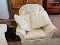 Stoffen cremekleurige salon met bloemenmotief bestaande uit een 2 zit, 3 zit en een clubzetel - afbeelding 7 van  13