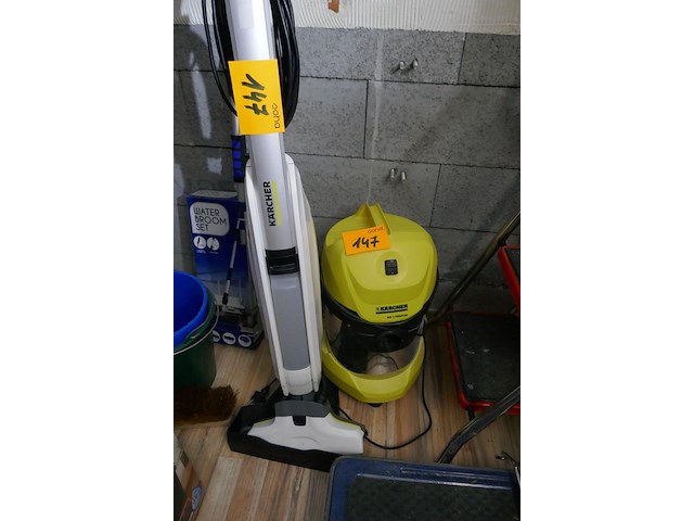 Stofzuiger en stof-water zuiger karcher - afbeelding 1 van  4