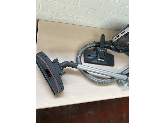 Stofzuiger hoover met toebehoren - afbeelding 2 van  3