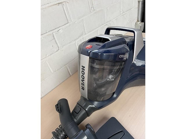 Stofzuiger hoover met toebehoren - afbeelding 3 van  3