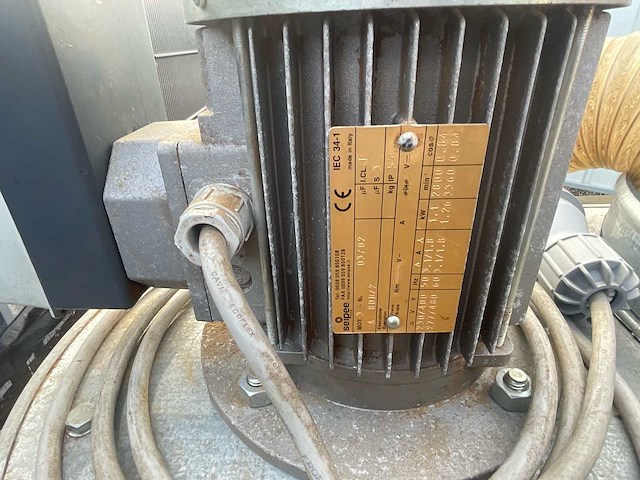 Stofzuiger / industriële zuigunit op gegalvaniseerd stalen vast frame zuigsysteem - afbeelding 4 van  6