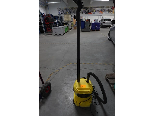 Stofzuiger karcher - afbeelding 1 van  3