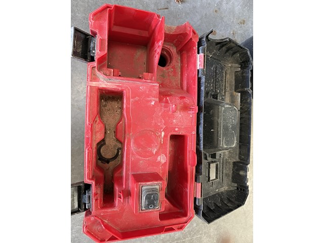 Stofzuiger milwaukee & lege koffers - afbeelding 4 van  5