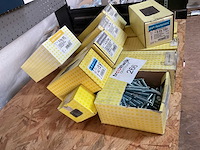 Stokeinden staalnagels houtschroeven - afbeelding 2 van  10