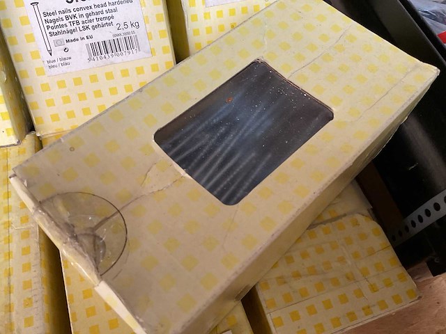 Stokeinden staalnagels houtschroeven - afbeelding 4 van  10