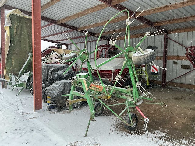 Stoll z550 hydro grasoogstmachine - afbeelding 1 van  13